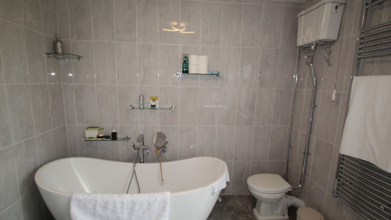 Photo of Bathroom in Iverley