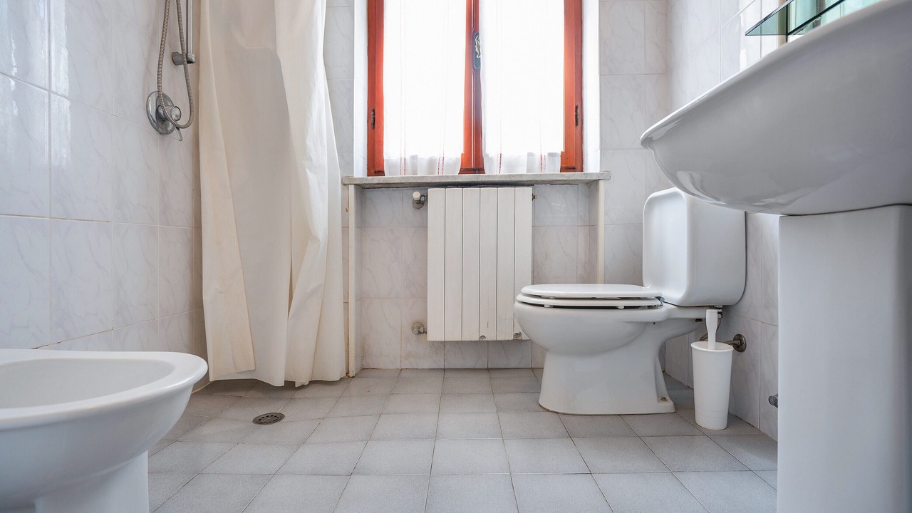 Photo of Bathroom in Luni