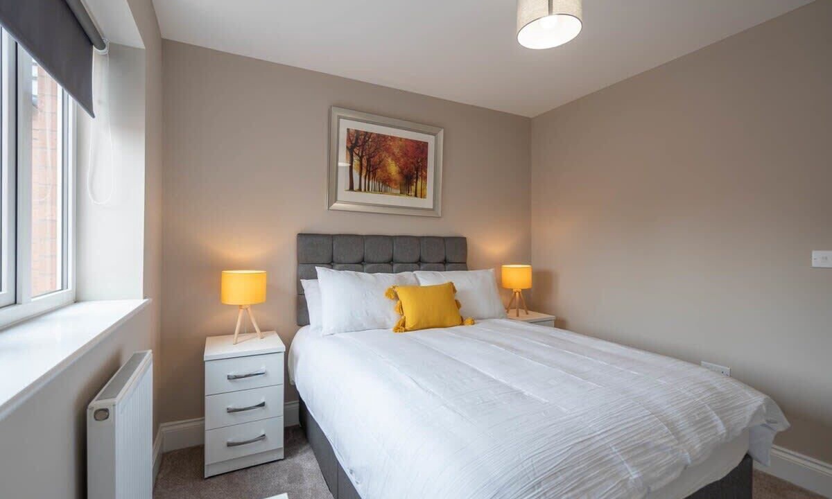Photo of Bedroom in Smethwick