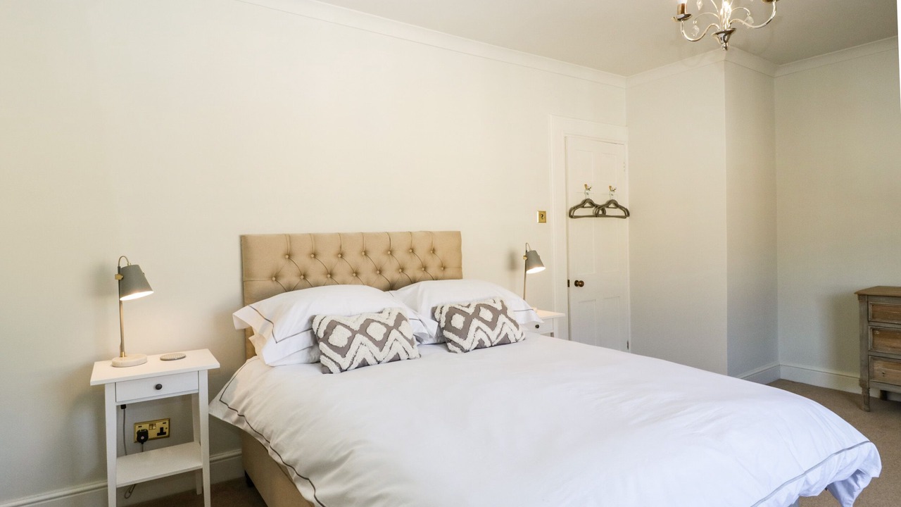 Photo of Bedroom in Bath