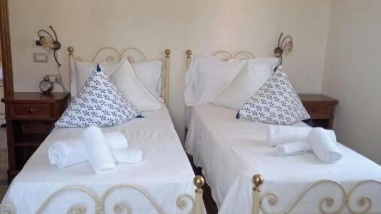 Photo of Bedroom in Lucca