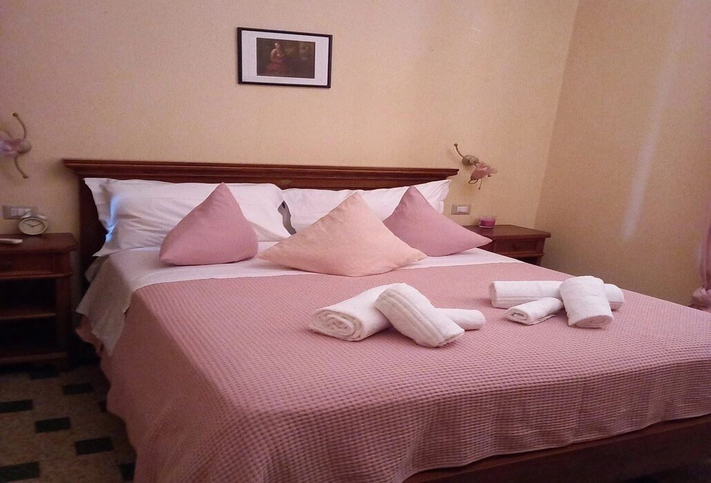 Photo of Bedroom in Lucca