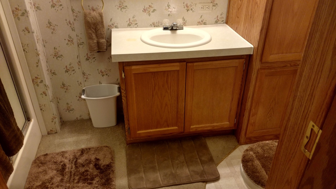 Photo of Bathroom in Oak Harbor