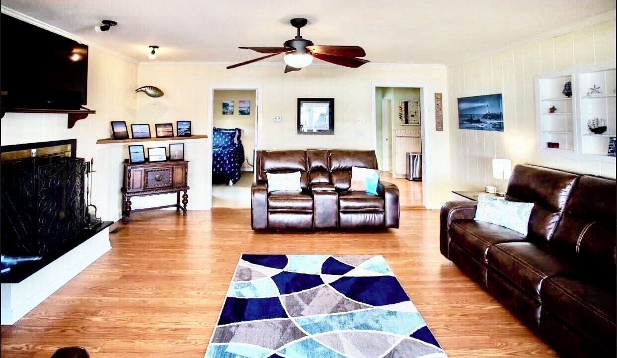 Photo of Livingroom in Anchorville