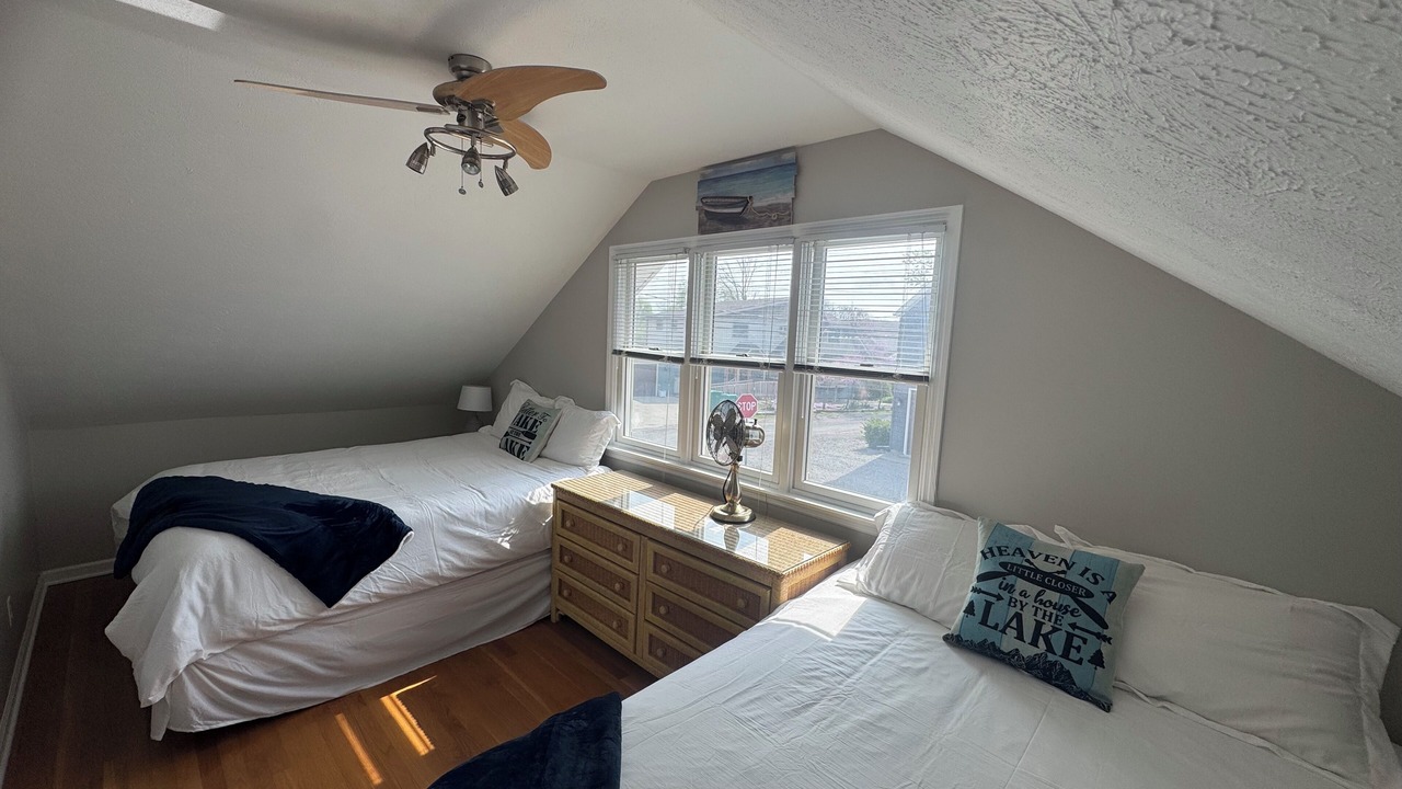 Photo of Bedroom in Russells Point