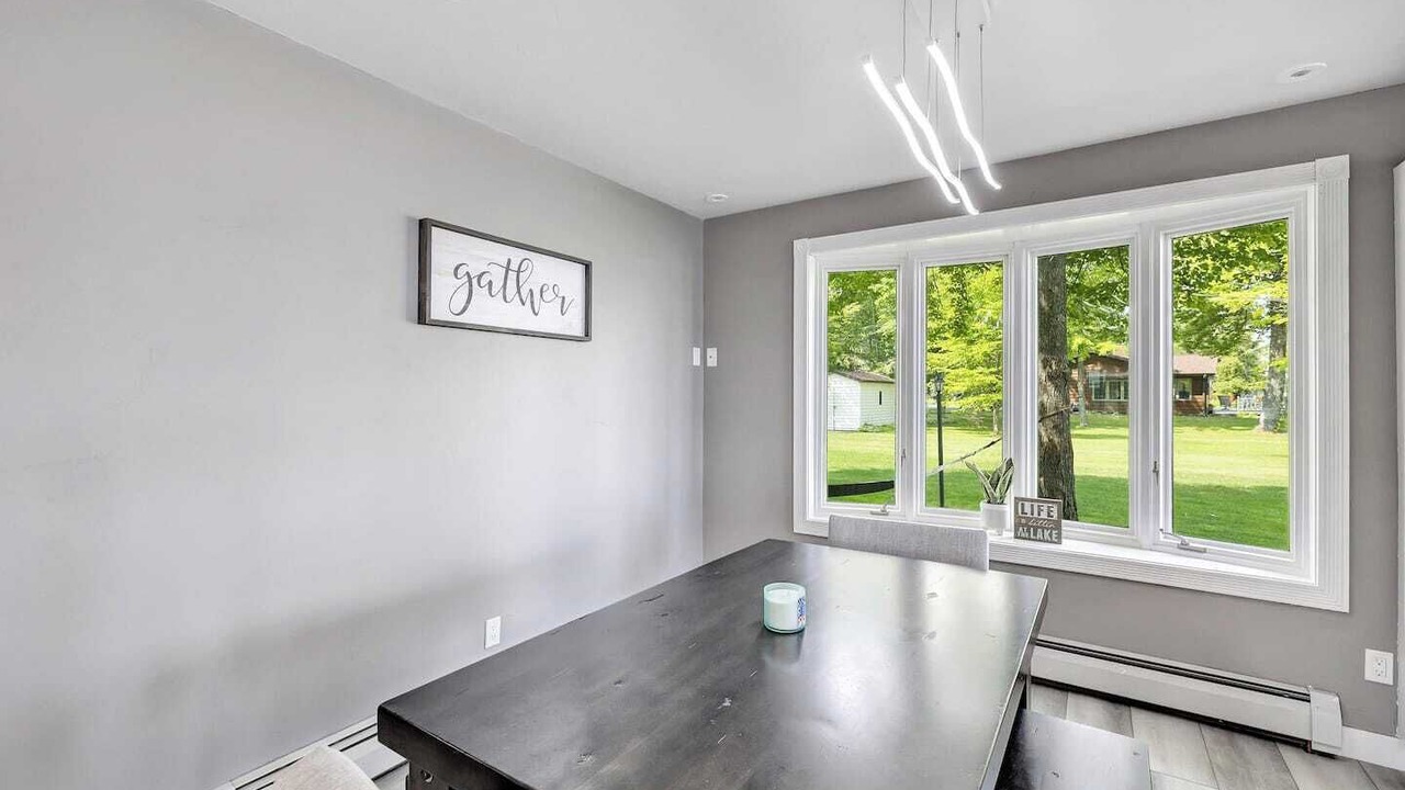 Photo of Livingroom in Brazeau