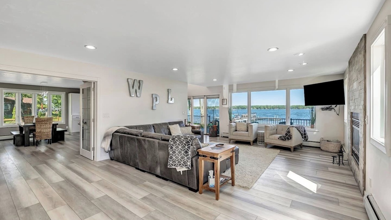 Photo of Livingroom in Brazeau