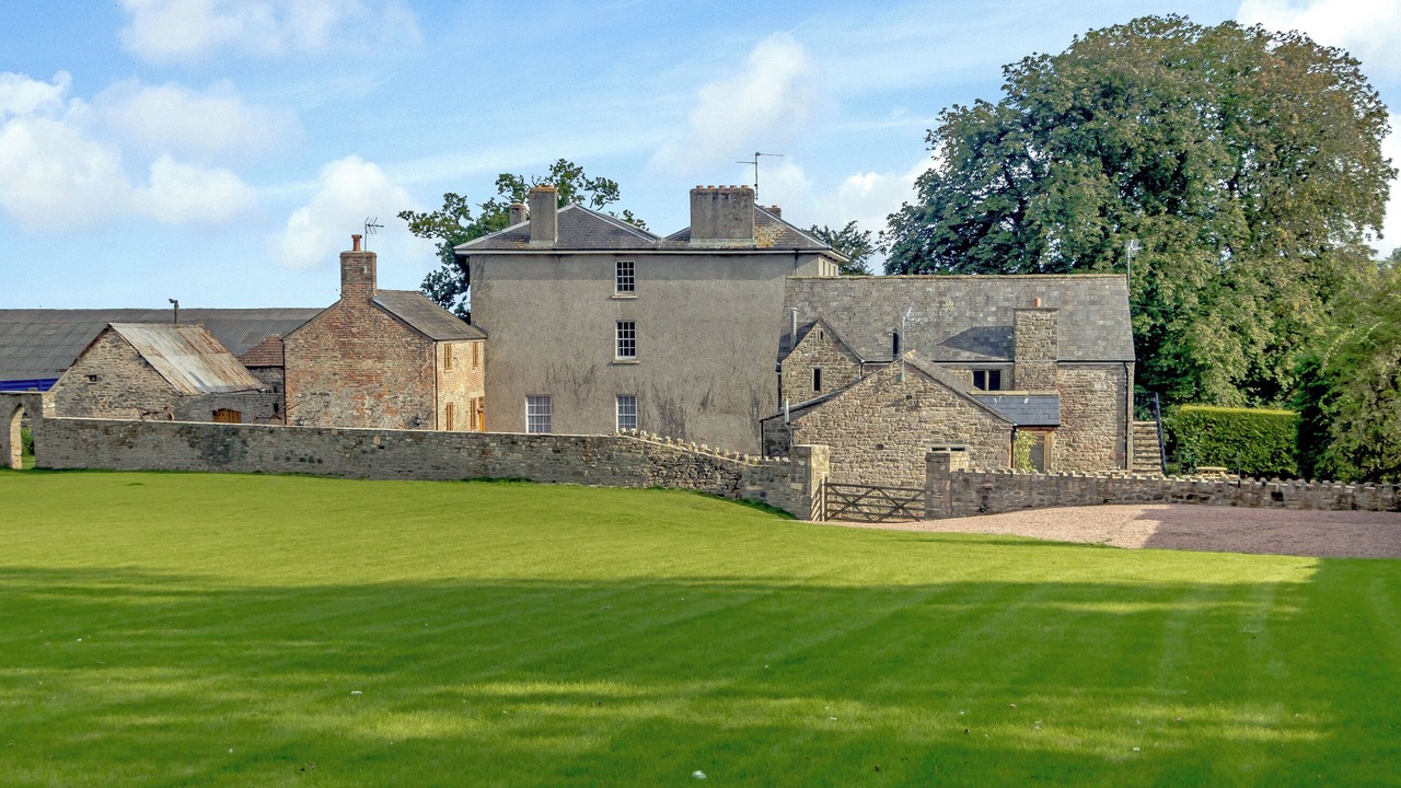 Photo of Outdoor in Hewelsfield