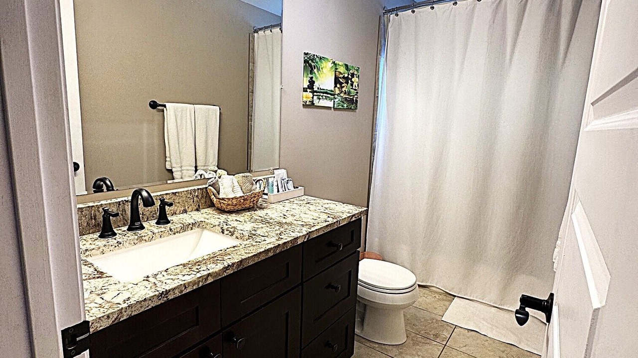 Photo of Bathroom in Oak Lawn