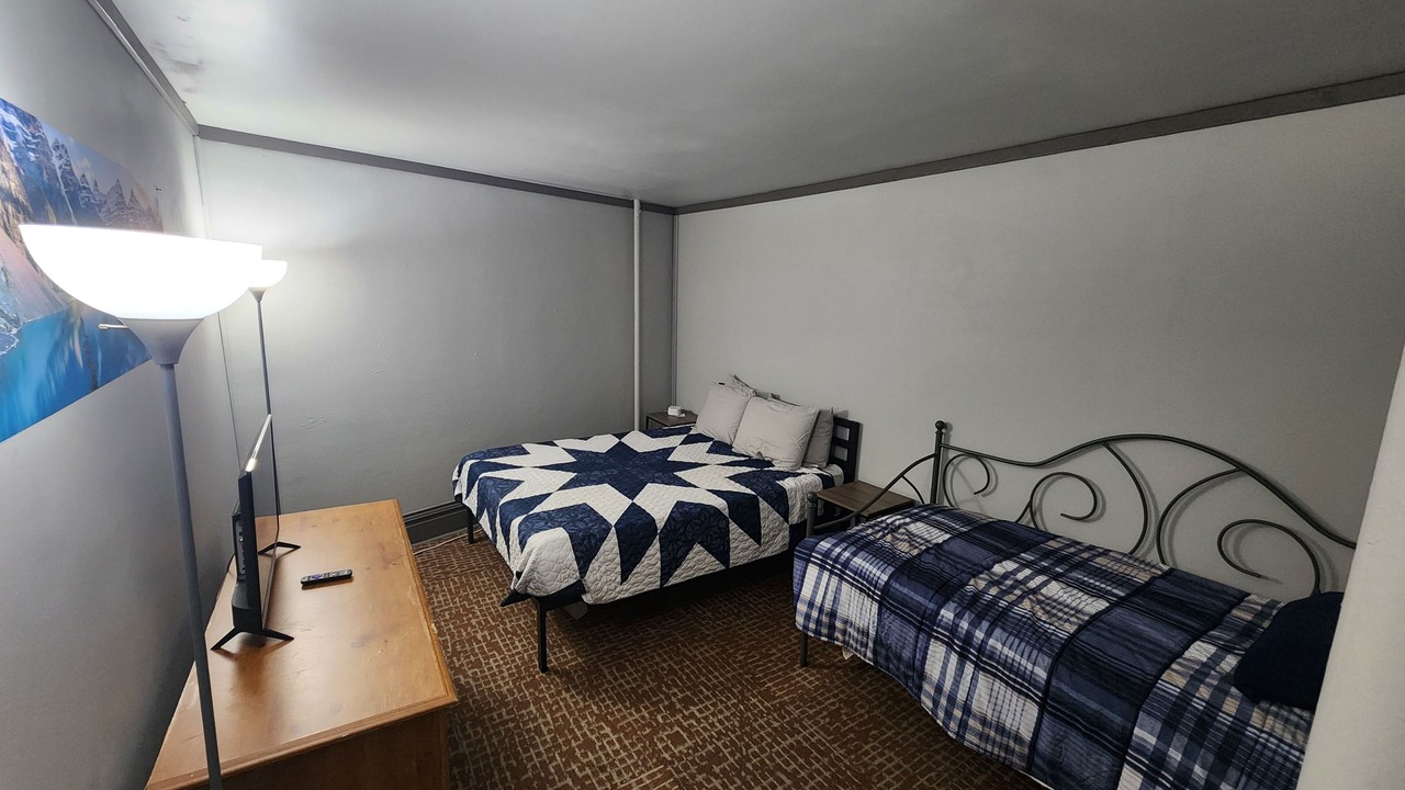 Photo of Bedroom in South Range