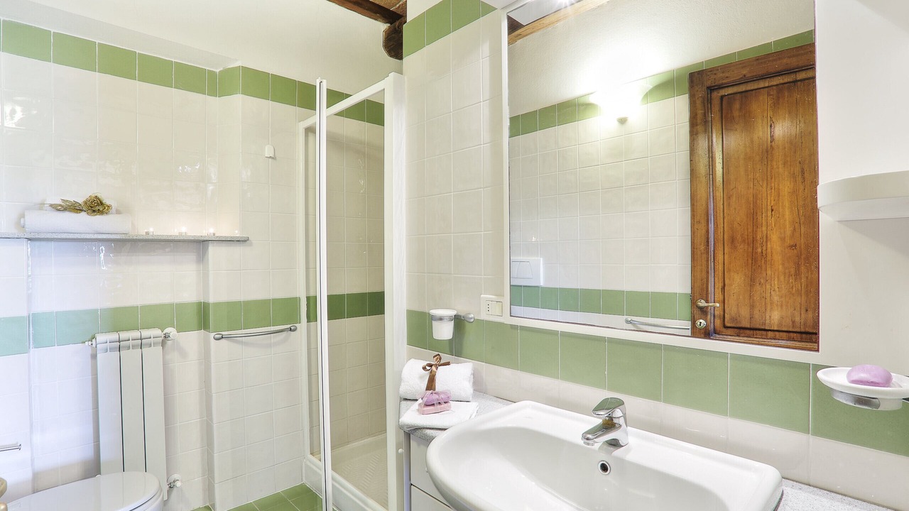 Photo of Bathroom in Montespertoli