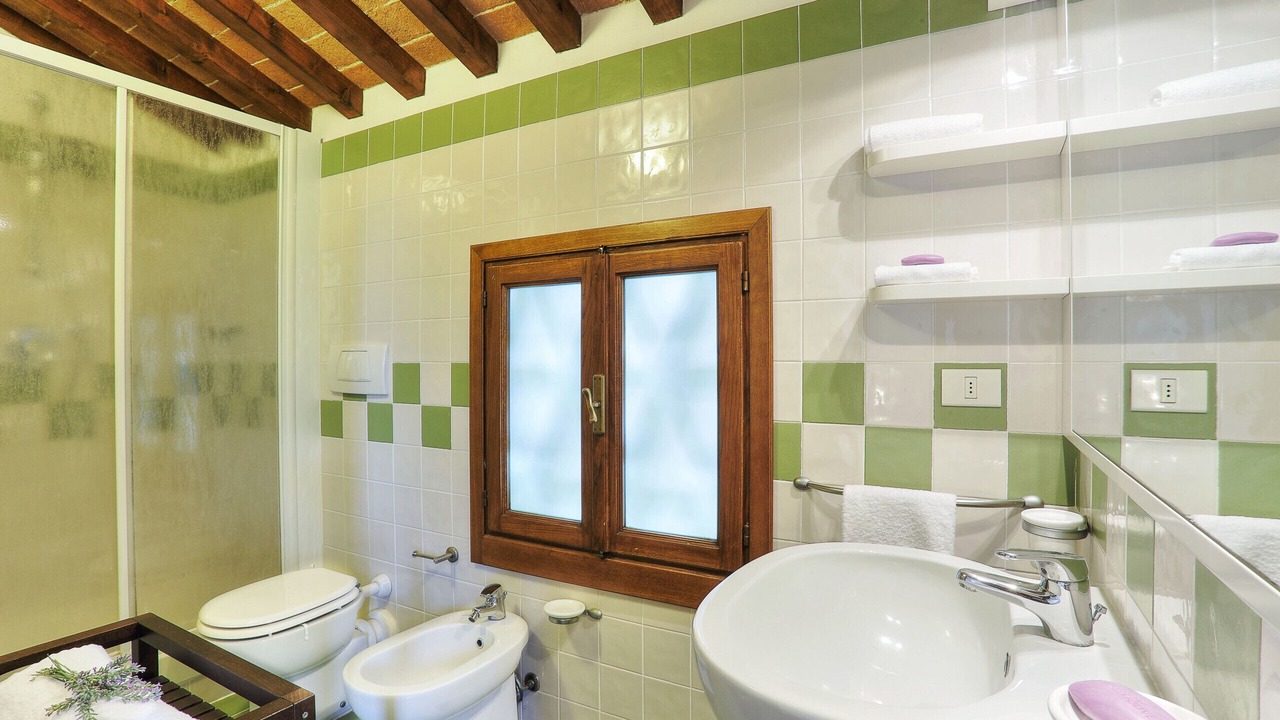 Photo of Bathroom in Montespertoli