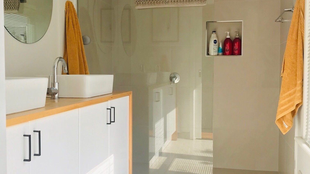 Photo of Bathroom in Rosebud