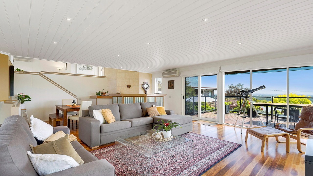 Photo of Livingroom in Rosebud