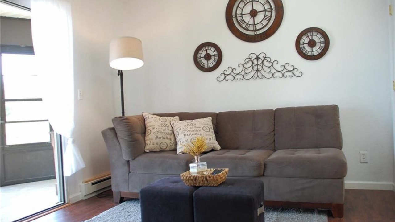 Photo of Livingroom in Oak Harbor