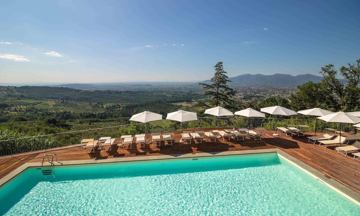 Photo of Outdoor in Matraia