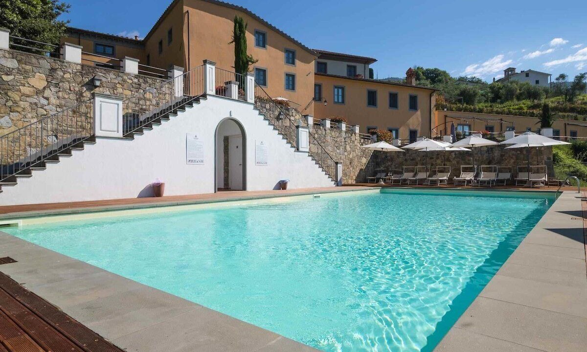 Photo of Outdoor in Matraia