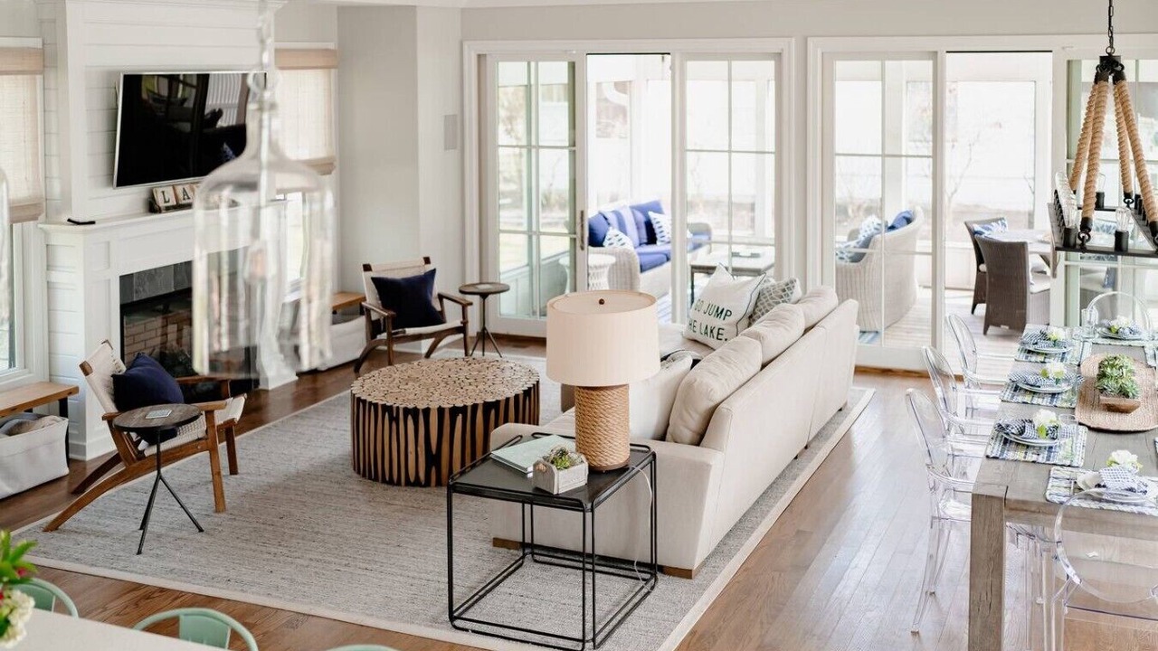 Photo of Livingroom in Grand Beach