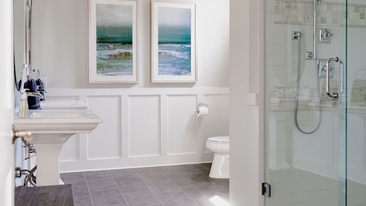 Photo of Bathroom in Grand Beach
