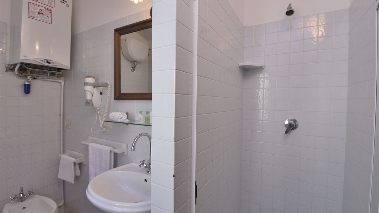 Photo of Bathroom in Gaiole in Chianti