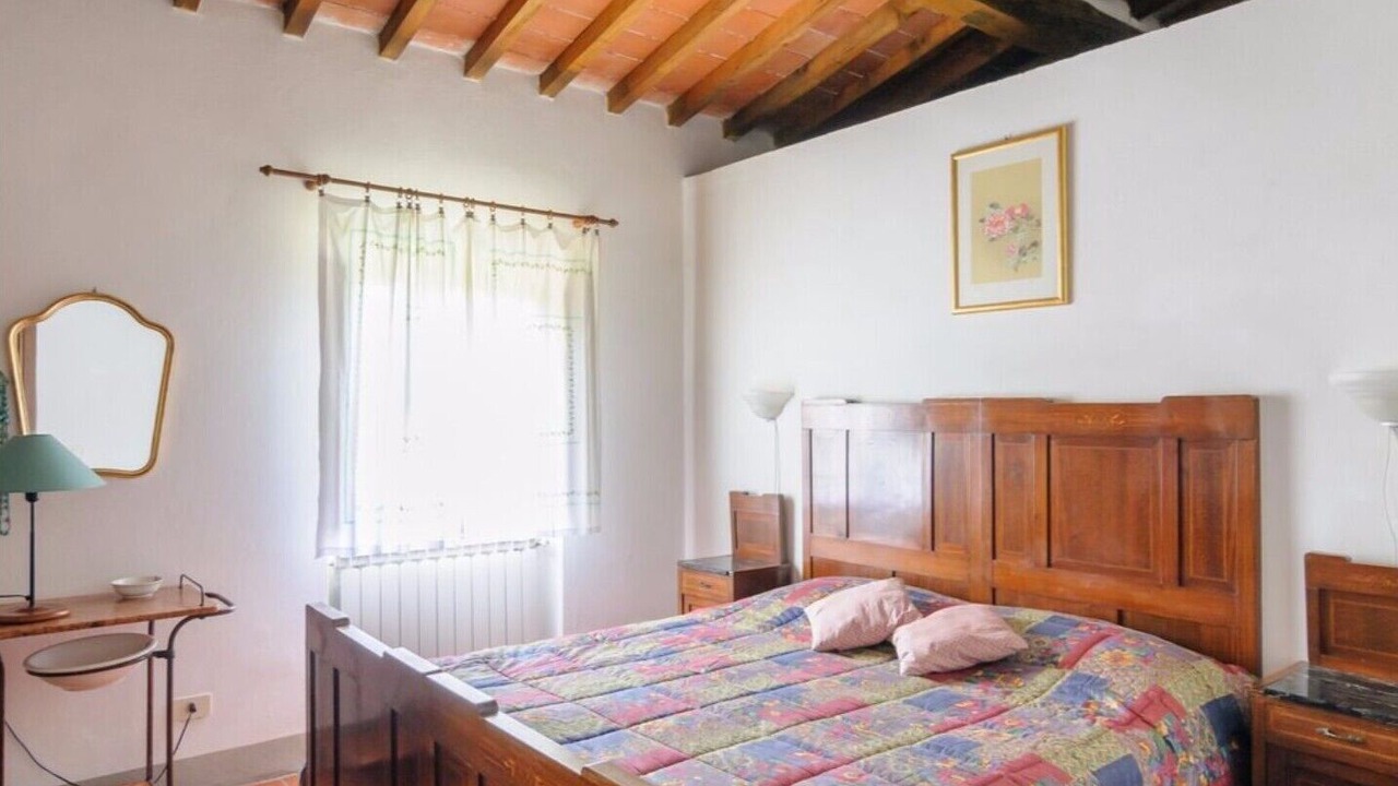 Photo of Bedroom in Arezzo