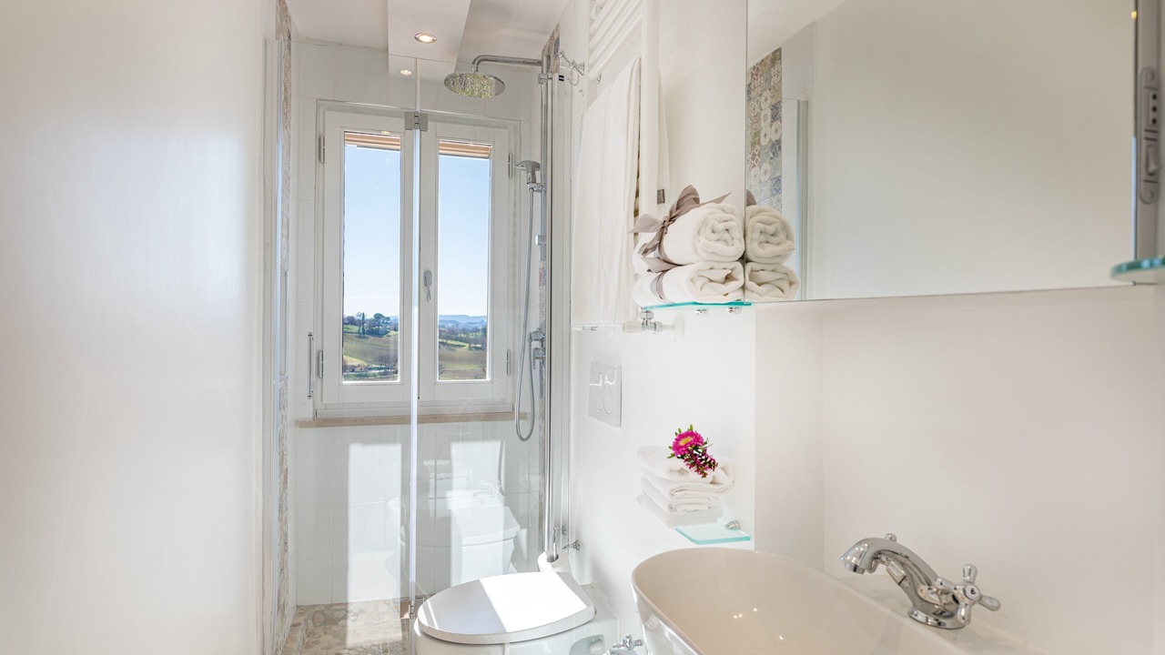 Photo of Bathroom in Binami