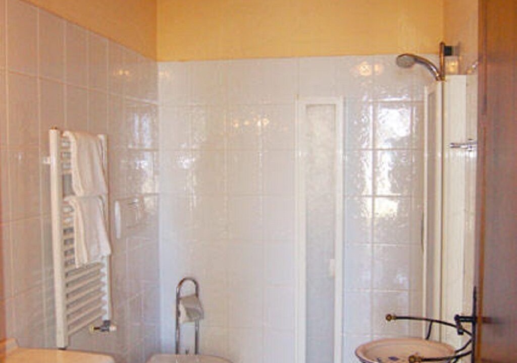 Photo of Bathroom in Asciano