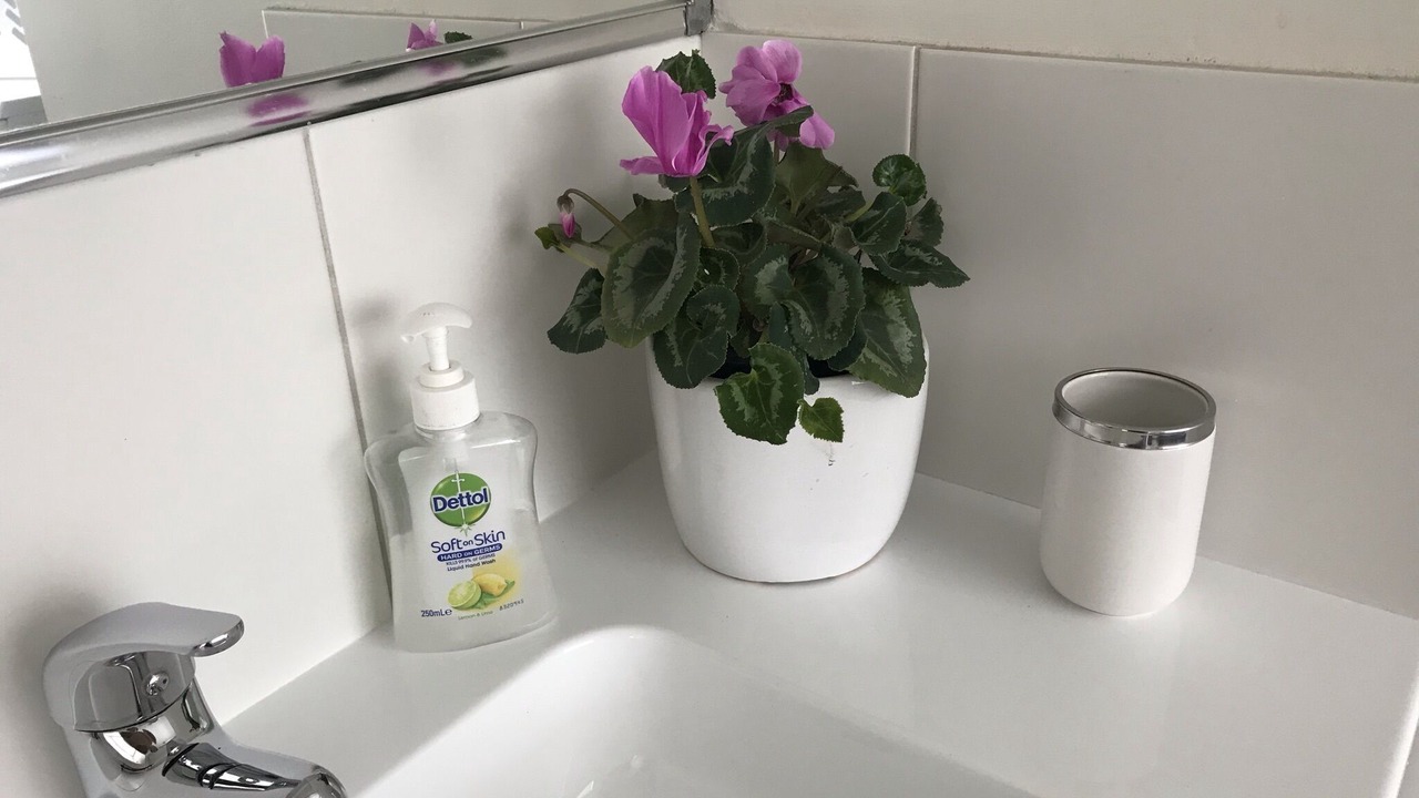 Photo of Bathroom in Tooradin