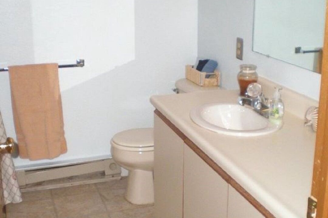 Photo of Bathroom in Oak Harbor