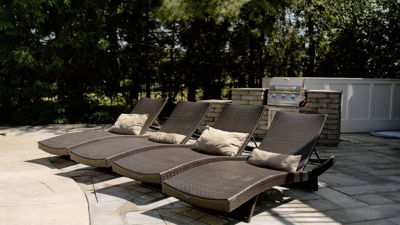 Photo of Patio Balcony in Grand Beach