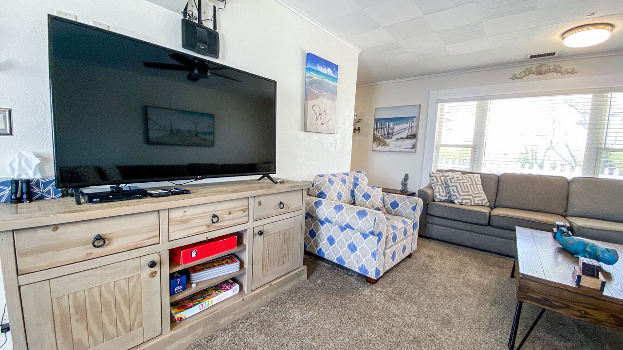 Photo of Livingroom in Oak Harbor
