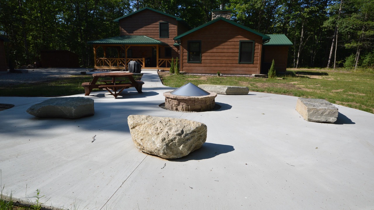 Photo of Outdoor in Mayfield