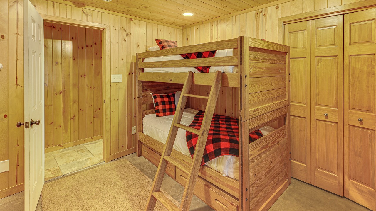 Photo of Bedroom in Lutsen