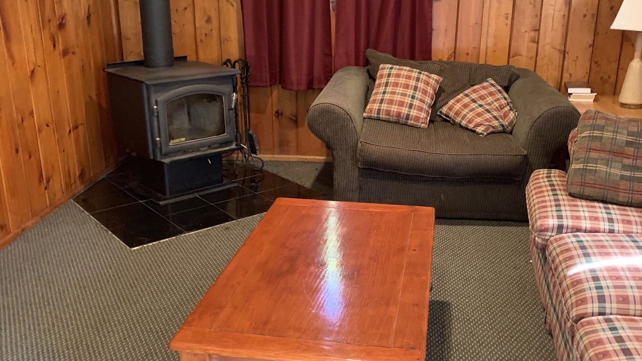 Photo of Livingroom in Tawas City
