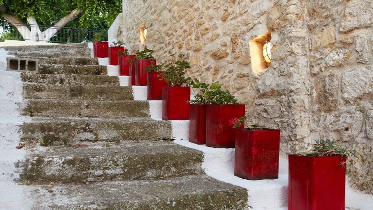 Photo of Others in Tilisos