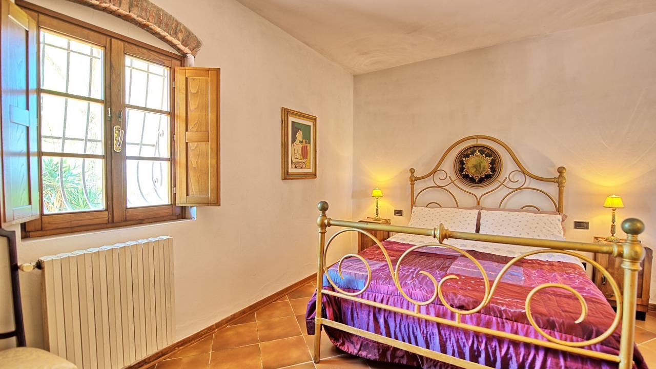 Photo of Bedroom in Greve in Chianti