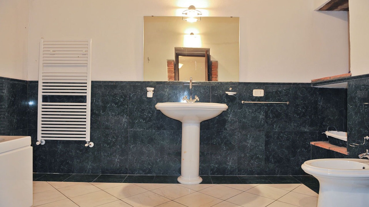 Photo of Bathroom in Centeno