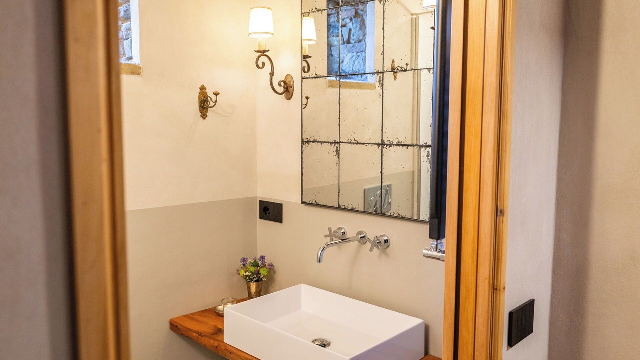 Photo of Bathroom in Cortona
