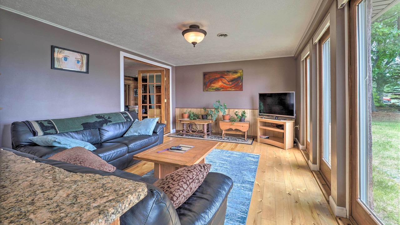 Photo of Livingroom in Mayfield