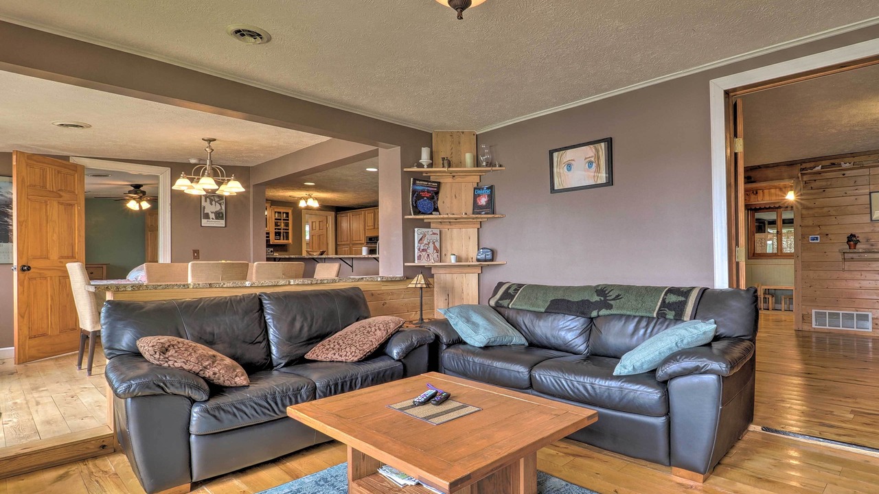 Photo of Livingroom in Mayfield
