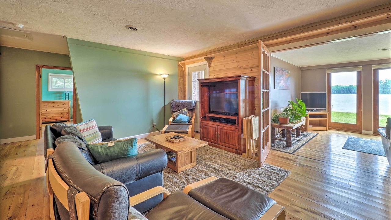 Photo of Livingroom in Mayfield