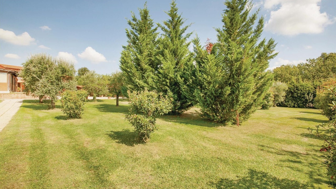 Photo of Others in Orentano