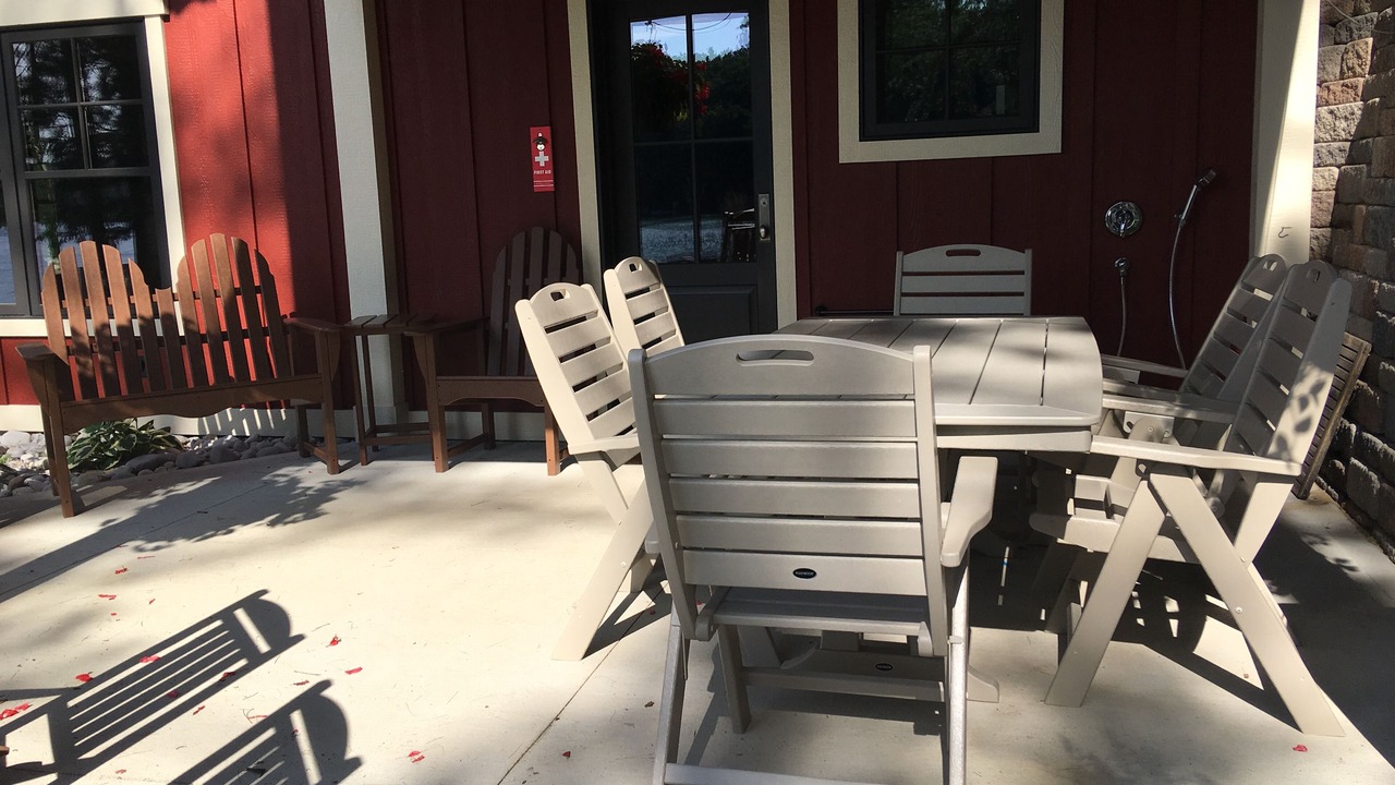Photo of Outdoor in Mayfield