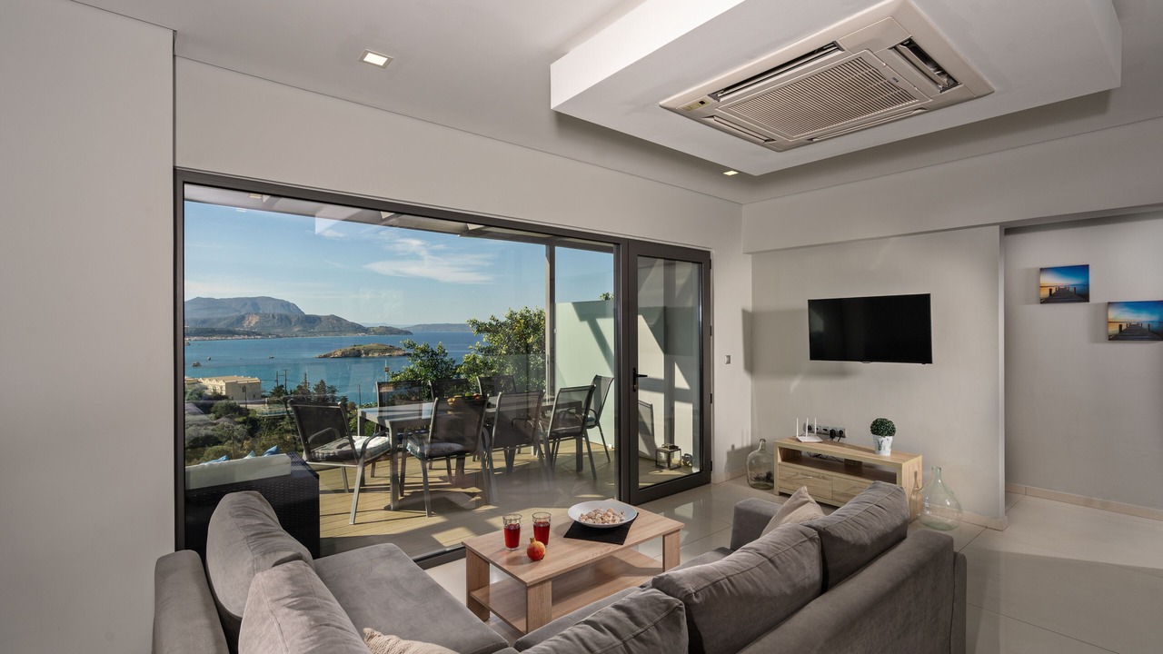 Photo of Livingroom in Plaka