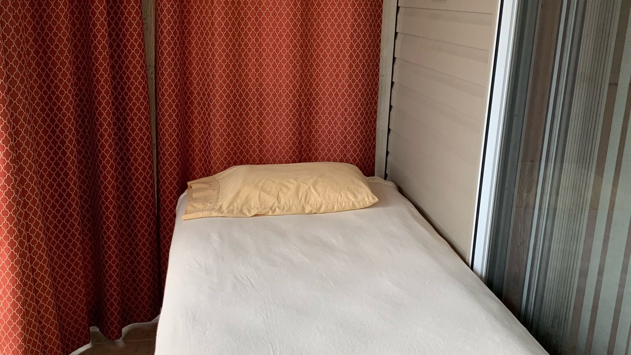 Photo of Bedroom in Oak Harbor