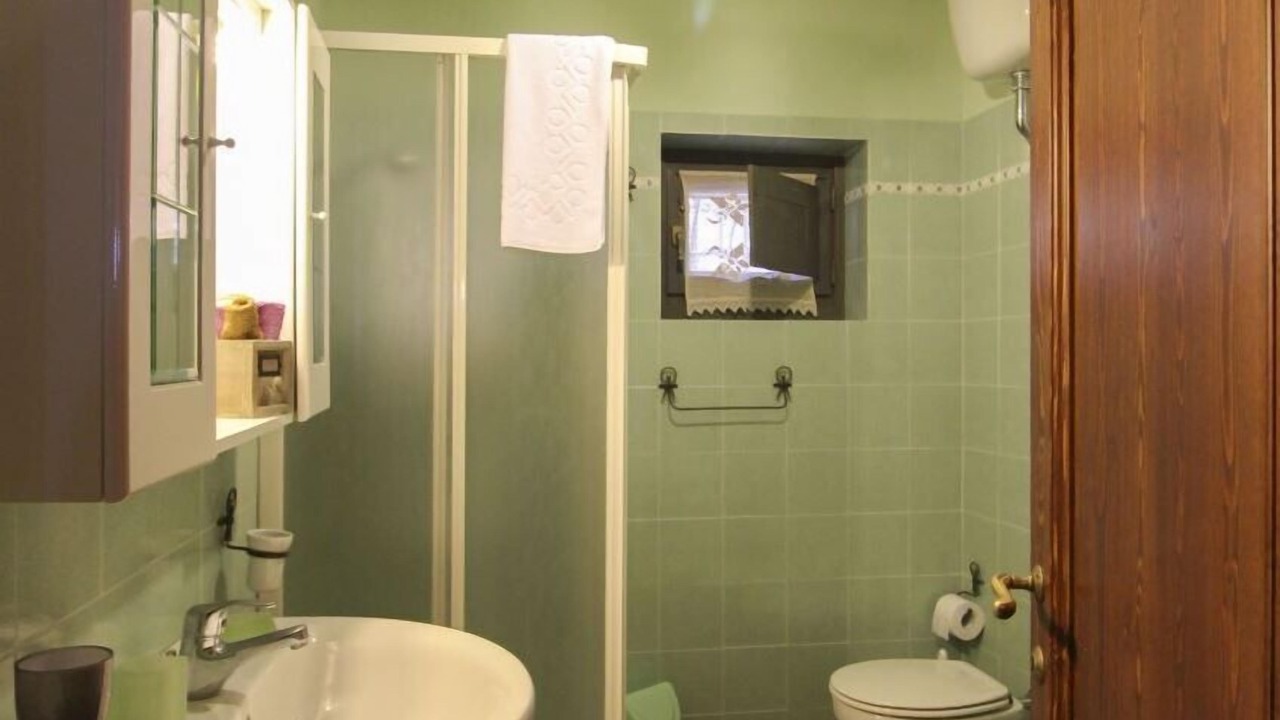 Photo of Bathroom in Loro Ciuffenna
