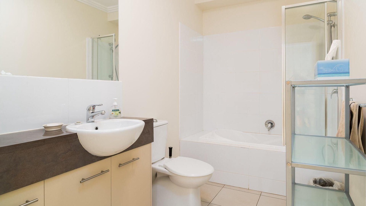 Photo of Bathroom in Cowes