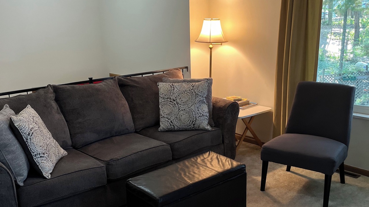 Photo of Livingroom in Mayfield