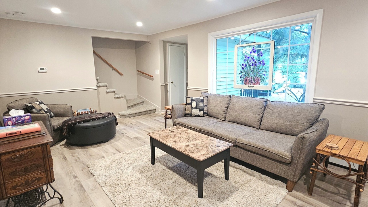 Photo of Livingroom in Shorewood-Tower Hills-Harbert