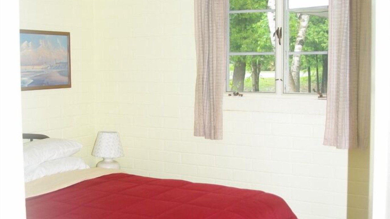 Photo of Bedroom in Lake Township